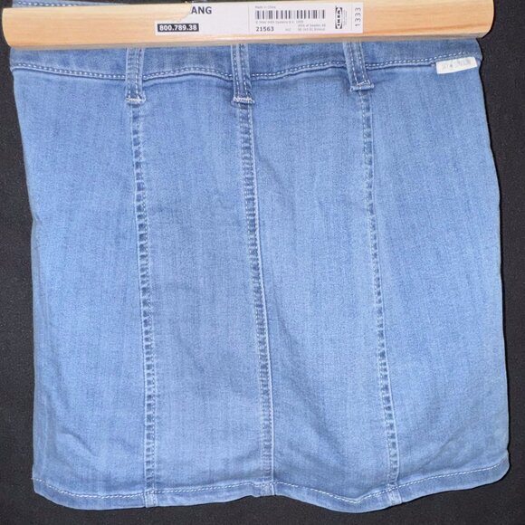 Medium Washed Jean Shorts With Buttons Up The Front - Picture 2 of 3